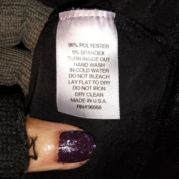 shiny wet look black scoop neck tank top Large - Picture 3 of 5